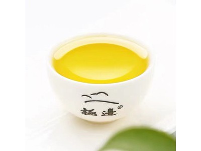 极边 有机青心乌龙茶礼盒装252g图2