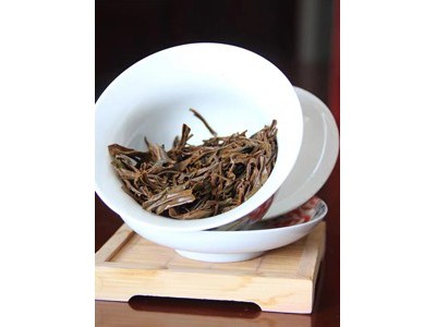 和平茶业 有机红茶礼盒罐装125g图3