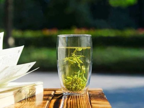 为什么多喝茶，就会少吃药？是有道理的！